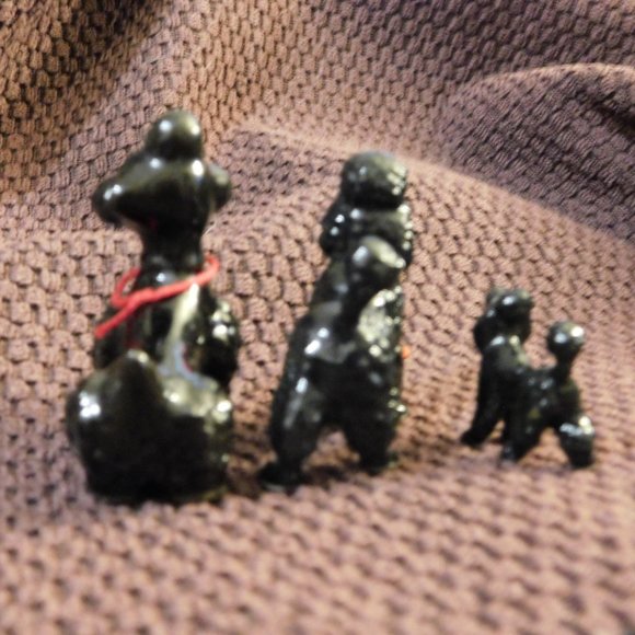 Poodles Ceramic Figures ascending Vintage - Picture 6 of 6
